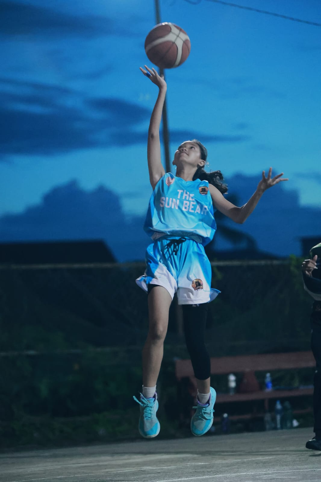 OLAH RAGA BASKETBALL